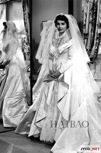 美国若想生产婚纱得先培养缝纫工
