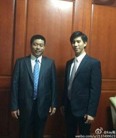 董某莹父亲身份揭秘，国企总经理的背后真相，官方回应出炉