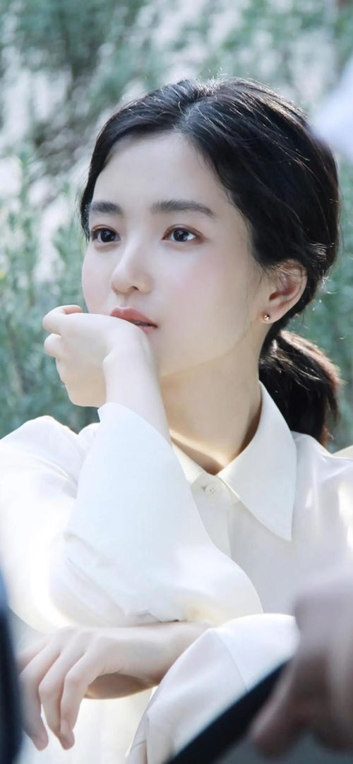 金泰梨荣获百想视后，IU遗憾落选引发热议