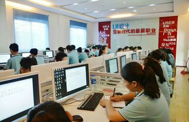 电子商务专业怎么选学校