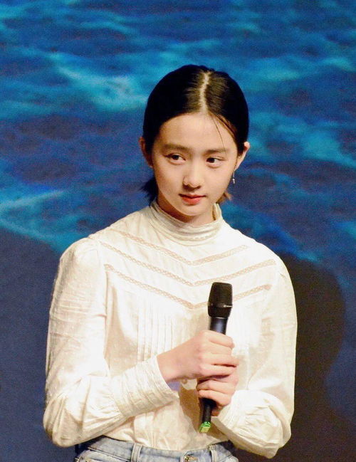 黄磊女儿黄多多出演《人鱼》