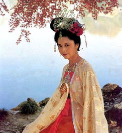 73岁女儿国国王朱琳近照曝光，岁月流转中的优雅与魅力