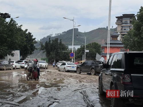 洪水肆虐，榕江城区一小时内遭遇严重水灾